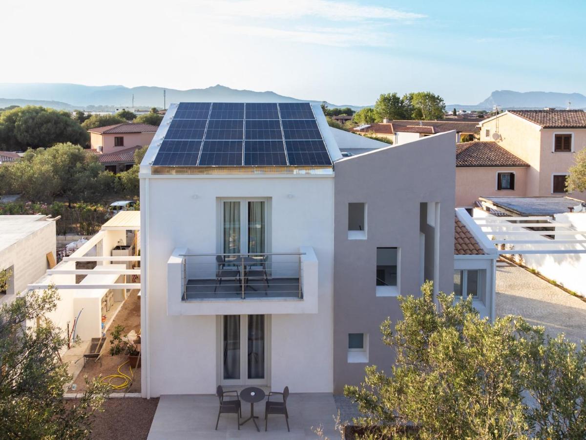Villa Est San Teodoro  Eksteriør billede